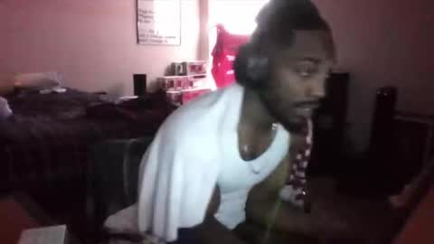 y_sticky online show from March 2025 07:05:02 PM