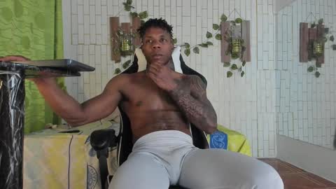 Snapshot of yacksson_lawrence chatting on December 2024 07:07:02 AM yacksson_lawrence online show from December 2024 07:07:02 AM