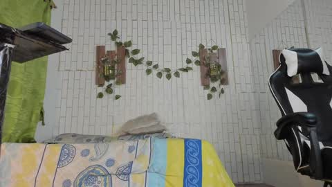 Snapshot of yacksson_lawrence chatting on January 2025 01:53:01 AM yacksson_lawrence online show from January 2025 01:53:01 AM