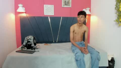yago_7 online show from May 2026 03:28:01 PM