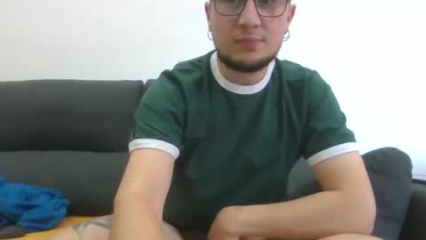 Snapshot of yakajoe97 chatting on November 2025 10:54:01 AM yakajoe97 online show from November 2025 10:54:01 AM