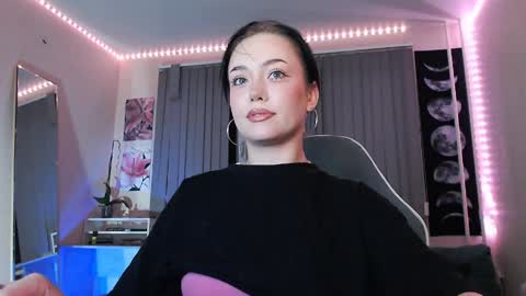 Yami online show from June 2026 09:14:01 PM
