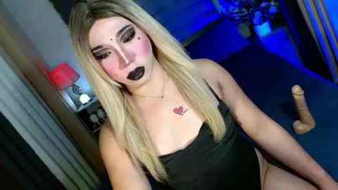 REYAN online show from September 2025 02:02:01 AM