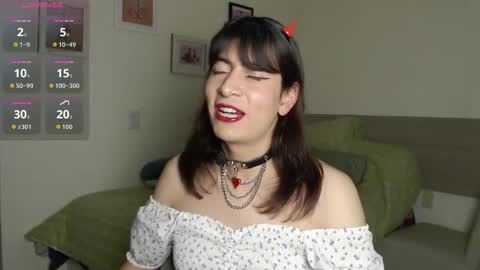 Yana online show from October 2025 01:06:01 AM