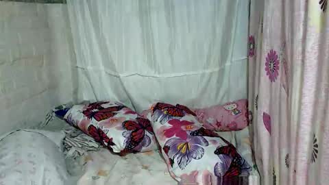 Yana online show from February 2026 12:36:01 PM