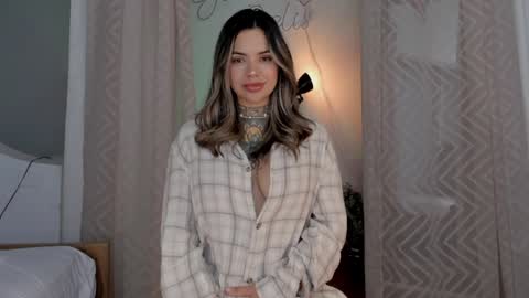 Snapshot of yandracelisoficial chatting on December 2024 05:57:02 AM YANDRA CELIS online show from December 2024 05:57:02 AM