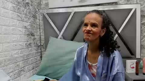 yanetrose online show from July 2026 03:54:02 AM
