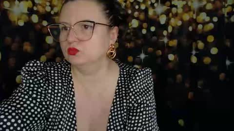 Anika online show from November 2025 11:42:02 AM