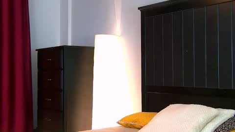 Snapshot of yanira_ass_ chatting on October 2025 05:00:02 AM yanira_ass_ online show from October 2025 05:00:02 AM