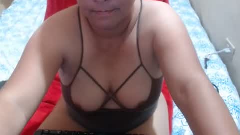 Snapshot of yann40247 chatting on January 2026 08:36:02 PM yann40247 online show from January 2026 08:36:02 PM