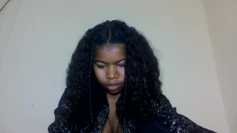 yannick_01 online show from July 2026 06:01:02 PM