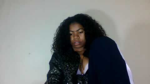 yannick_01 online show from July 2026 01:58:33 AM