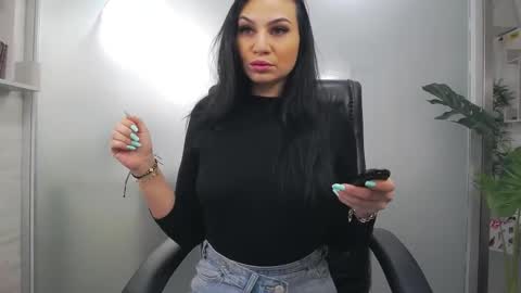 Yara online show from April 2026 03:34:01 AM