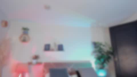 Snapshot of yarirose chatting on June 2026 03:47:01 PM Yary online show from June 2026 03:47:01 PM