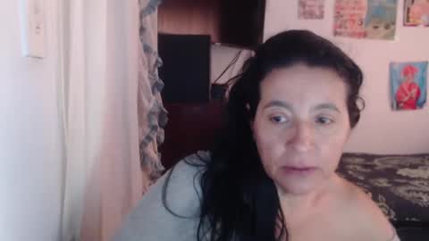 yasmin_love85 online show from February 2025 06:54:02 PM