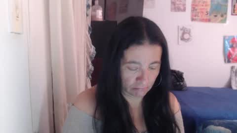 yasmin_love85 online show from May 2026 02:12:01 PM
