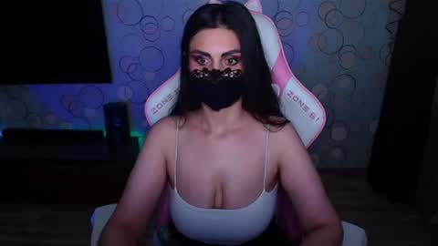 yasmina online show from June 2026 08:52:01 AM