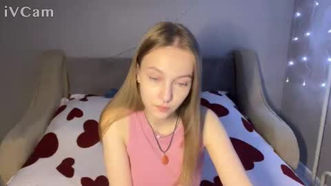 Snapshot of yasminalouf chatting on January 2026 08:56:01 PM yasmina online show from January 2026 08:56:01 PM