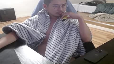 Snapshot of yawnimhorny chatting on February 2025 08:43:02 AM yawnimhorny online show from February 2025 08:43:02 AM