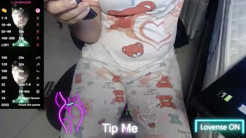 Snapshot of yaya____ chatting on February 2026 11:01:02 PM yaya____ online show from February 2026 11:01:02 PM