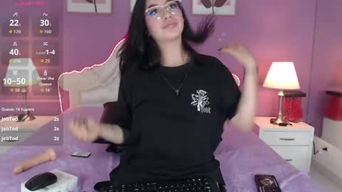 Yaya  online show from May 2026 06:09:01 PM