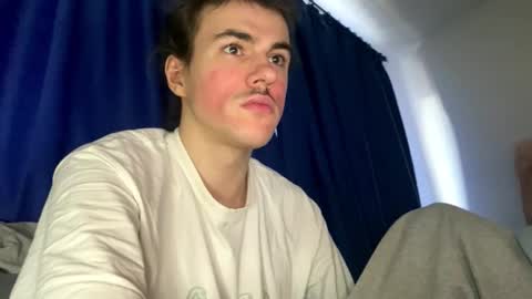 Snapshot of yayay333 chatting on January 2026 01:39:01 PM yayay333 online show from January 2026 01:39:01 PM