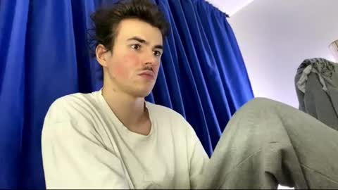 Snapshot of yayay333 chatting on February 2026 09:35:02 PM yayay333 online show from February 2026 09:35:02 PM