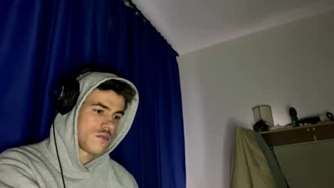 yayay333 online show from May 2026 04:07:02 AM