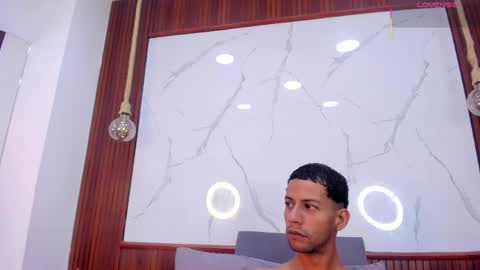 yayi_and_derek online show from May 2026 11:41:02 AM