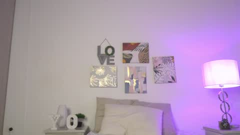 yayoi_cresp18 online show from December 2024 03:00:02 AM