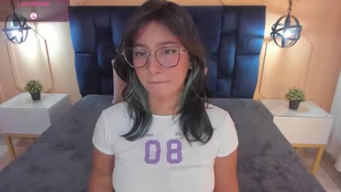 Yazmin online show from February 2025 02:10:02 PM