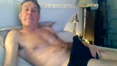 yeah_baby6988 online show from April 2026 05:12:02 AM