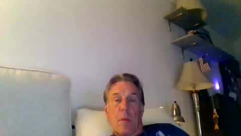yeah_baby6988 online show from May 2026 03:13:02 AM