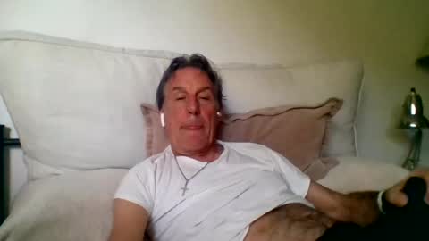 yeah_baby6988 online show from June 2026 01:15:02 AM