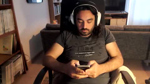 yeeaahoo online show from May 2026 06:37:01 PM