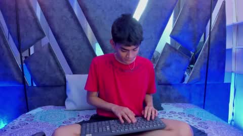 yef_thinn online show from September 2025 03:30:02 AM