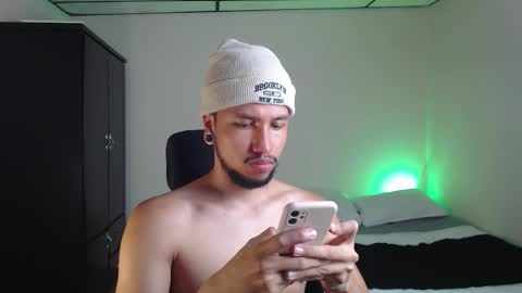 yeff online show from November 2025 01:28:02 AM