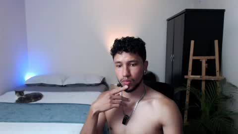 yeff online show from May 2026 01:12:01 AM
