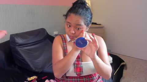 yeika_foxy online show from December 2025 11:29:01 AM