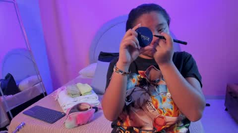 yeika_foxy online show from June 2026 11:01:01 AM