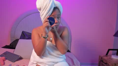 yeika_foxy online show from June 2026 11:38:02 AM