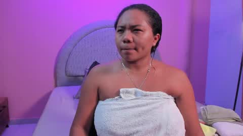 yeika_foxy online show from July 2026 10:28:02 AM