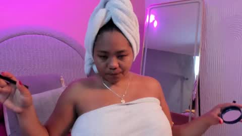 yeika_foxy online show from July 2026 11:24:01 AM