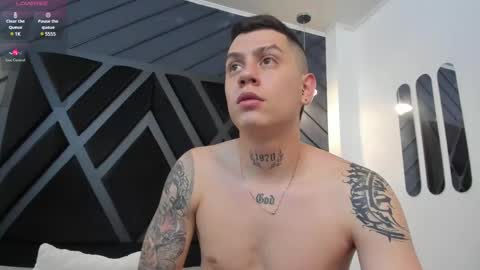 Snapshot of yeiko_romero_ chatting on March 2025 08:42:02 PM YEIKO ROMERO online show from March 2025 08:42:02 PM