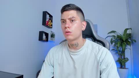 Snapshot of yeiko_romero_ chatting on September 2025 07:13:01 PM YEIKO ROMERO online show from September 2025 07:13:01 PM