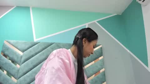 Yeily online show from July 2026 11:15:01 AM