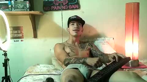yeisoncastellanos1999 online show from March 2026 06:46:01 PM