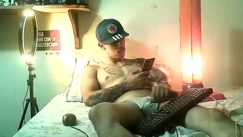 yeisoncastellanos1999 online show from June 2026 03:20:02 PM