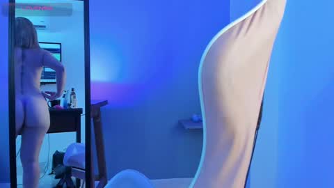 yelena03 online show from March 2025 11:38:01 PM