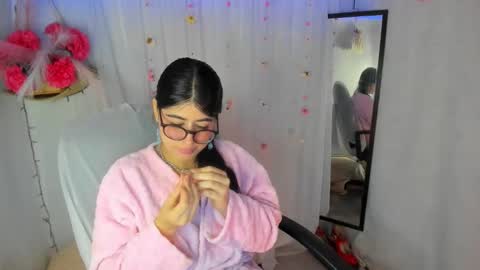 YELINA online show from February 2026 10:54:02 PM